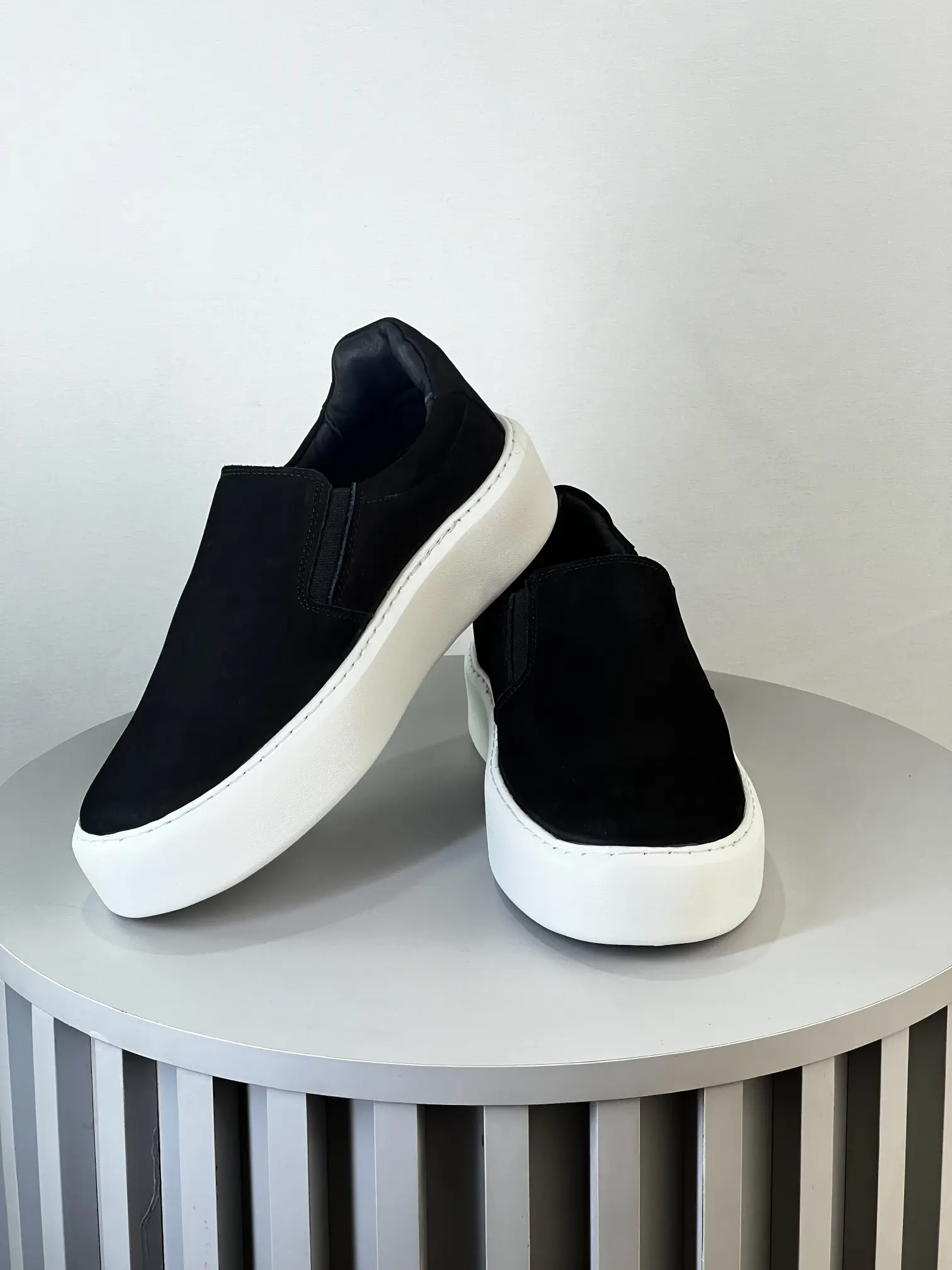 Yatch Everest Zetsus Preto