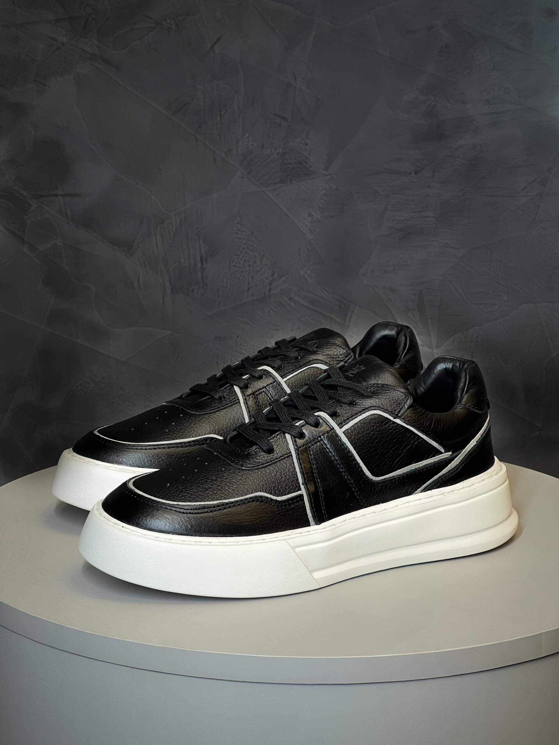 Sneaker Parma (2) Sneaker Parma Zetsus Preto com Cinza em Couro - Imagem 1